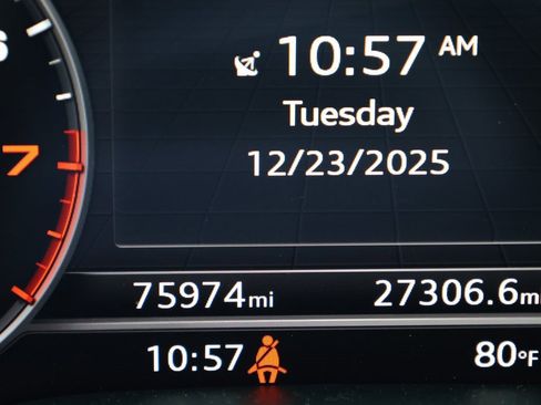 Used 2018 Audi Q5 2.0T Premium Plus w/ Premium Plus Package image 42