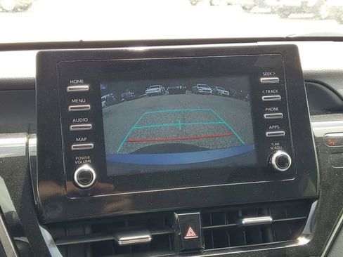 Used 2024 Toyota Camry SE FWD image 20