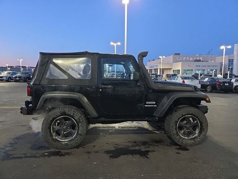 Used 2012 Jeep Wrangler Sport image 7