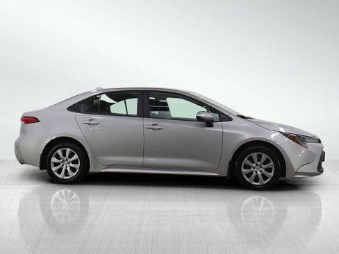 Used 2024 Toyota Corolla LE image 6