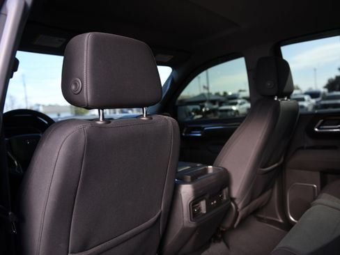 Used 2023 Chevrolet Silverado 1500 LT Trail Boss image 13