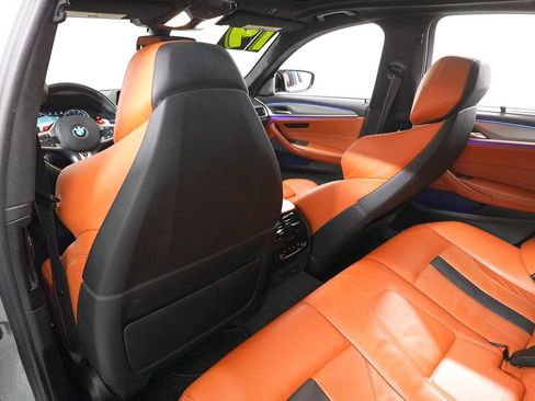 Used 2019 BMW M5 image 26