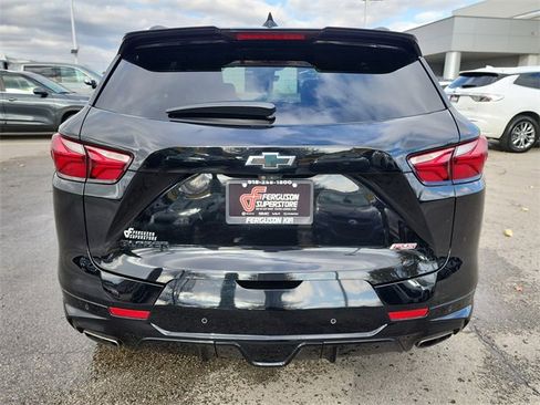 Used 2021 Chevrolet Blazer RS w/ Enhanced Convenience Package image 4