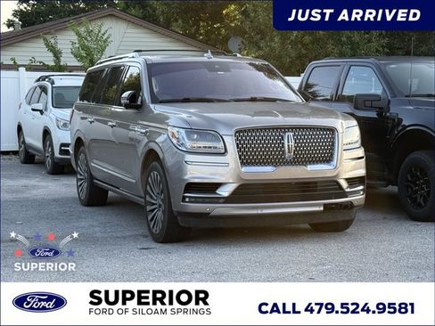 Used 2018 Lincoln Navigator L Reserve w/ Technology Package AWD/4WD image 1