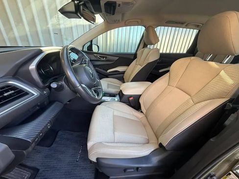 Used 2023 Subaru Ascent Premium w/ Convenience Package AWD/4WD image 13