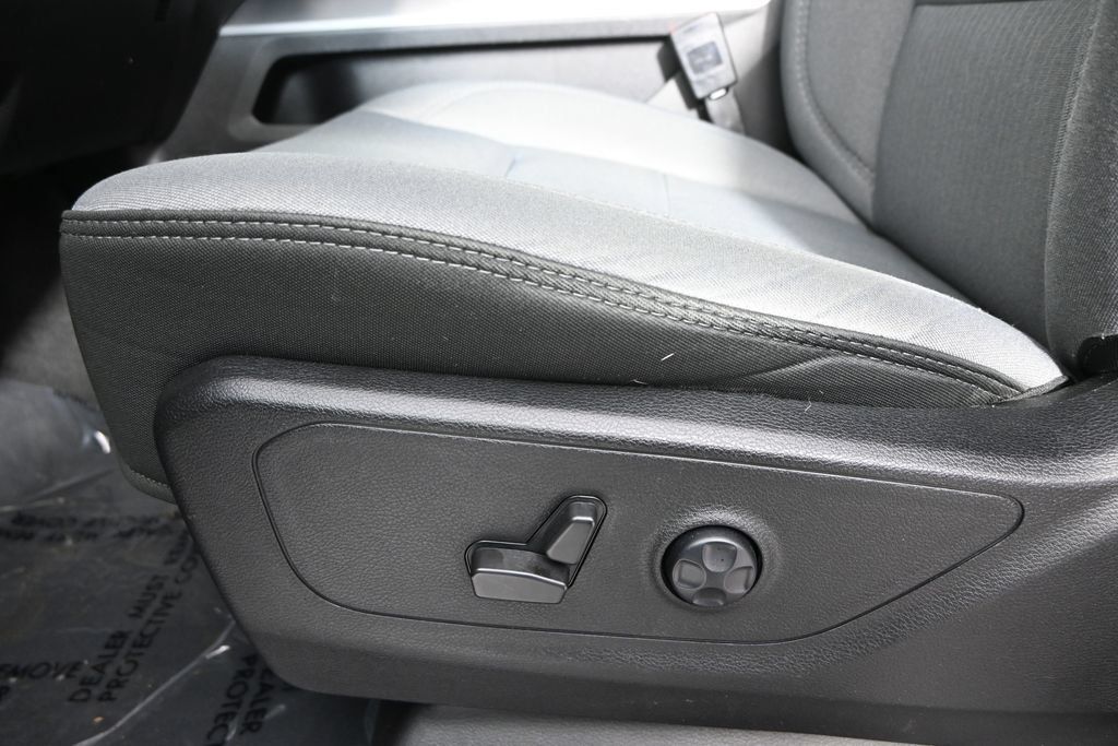 Used 2021 RAM 1500 Big Horn AWD/4WD image 21