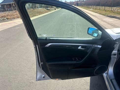 Used 2004 Acura TL image 9
