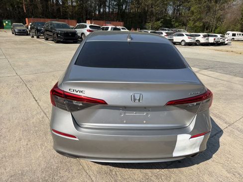 Used 2023 Honda Civic Sport image 9