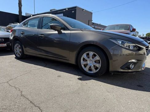 Used 2014 MAZDA MAZDA3 i Sport image 16
