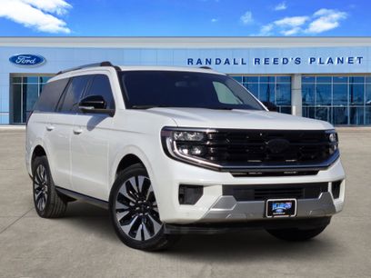 Certified 2025 Ford Expedition Platinum w/ Driver's Package