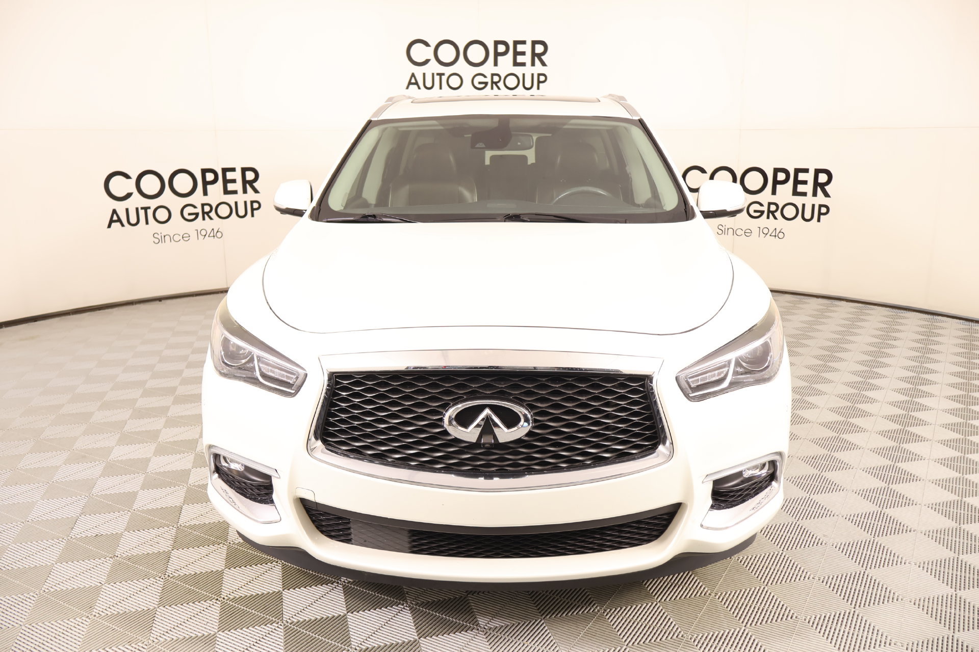Used 2020 INFINITI QX60 Luxe w/ Essential Package AWD/4WD image 10