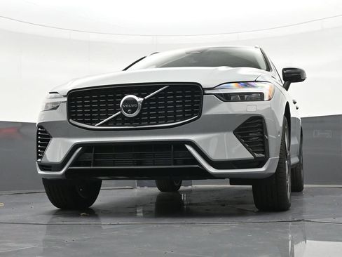 New 2025 Volvo XC60 T8 Plus w/ Protection Package Premier AWD/4WD image 21