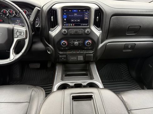 Used 2020 Chevrolet Silverado 1500 RST w/ All-Star Edition image 11