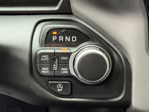 Used 2025 RAM 1500 Big Horn AWD/4WD image 13