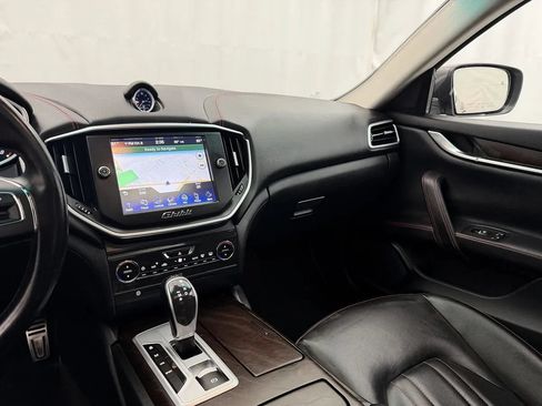 Used 2016 Maserati Ghibli S Q4 AWD/4WD image 17