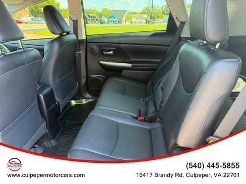 Used 2015 Toyota Prius V Five w/ Advanced Technology Package FWD image 10