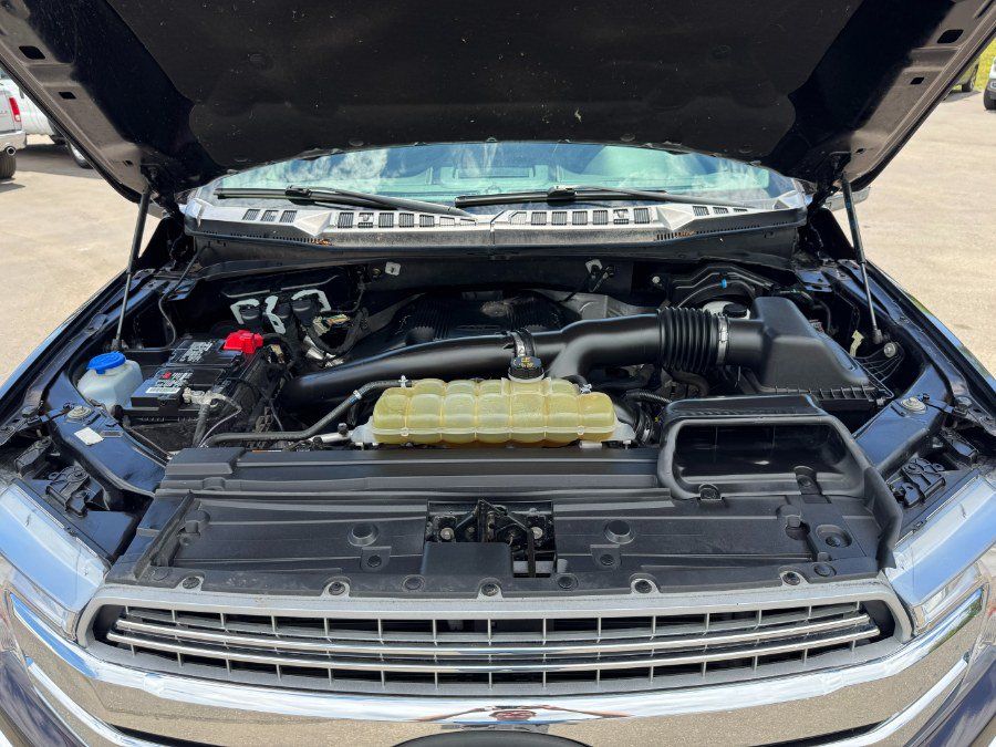 Used 2020 Ford F150 Lariat w/ Equipment Group 502A Luxury AWD/4WD image 24