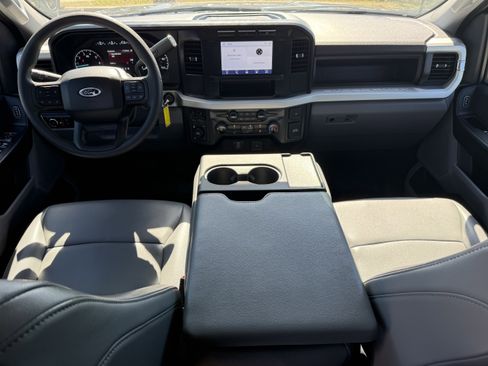 Used 2024 Ford F350 XL w/ XL Chrome Package image 13