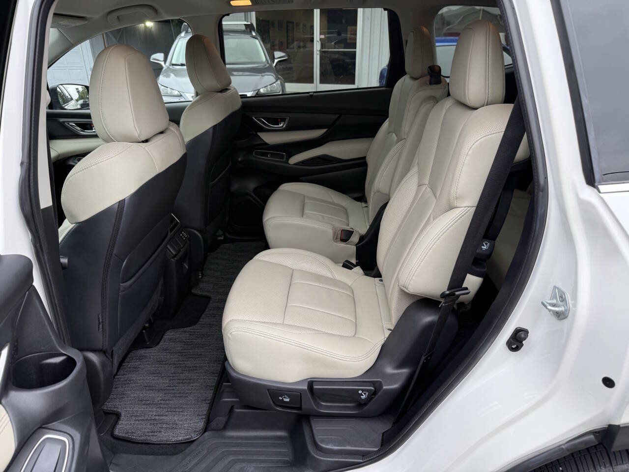 Used 2023 Subaru Ascent Limited AWD/4WD image 13