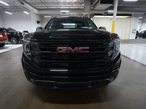 Used 2026 GMC Sierra 1500 Elevation AWD/4WD image 11