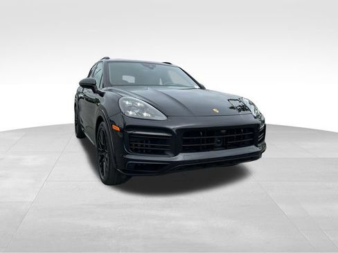 Used 2021 Porsche Cayenne GTS AWD/4WD image 7