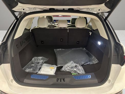 New 2025 Lincoln Nautilus Black Label image 7