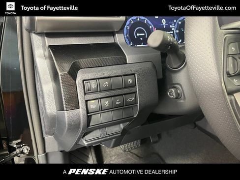 Used 2026 Toyota 4Runner Limited AWD/4WD image 33
