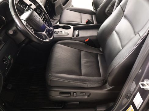 Used 2022 Honda Pilot EX-L image 11