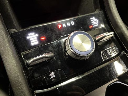 Used 2023 Jeep Grand Cherokee L Overland image 22