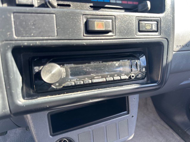 Used 1997 Toyota RAV4 2WD 4-Door w/ "L" Pkg image 16