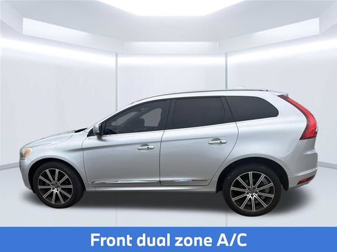 Used 2016 Volvo XC60 T6 w/ Proximity Package AWD/4WD image 14
