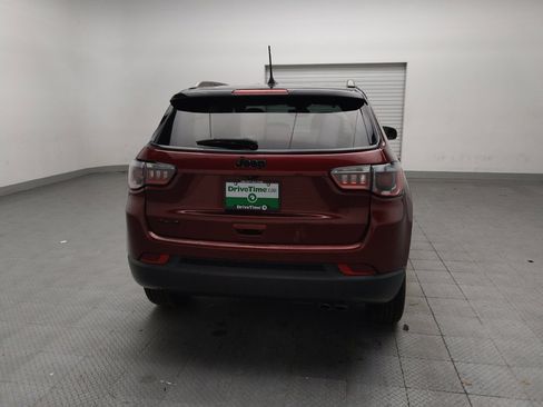 Used 2021 Jeep Compass Latitude AWD/4WD image 7