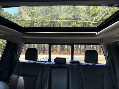 Used 2020 Ford F250 Lariat w/ Lariat Ultimate Package AWD/4WD image 34