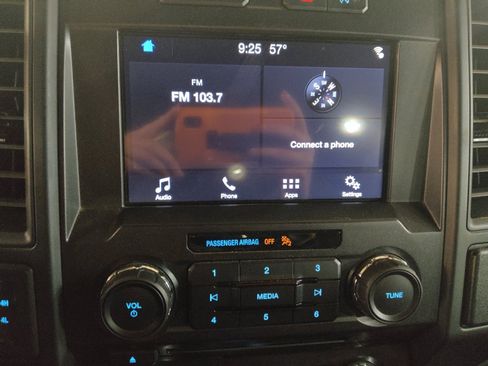 Used 2018 Ford F150 XL w/ Equipment Group 101A Mid image 25
