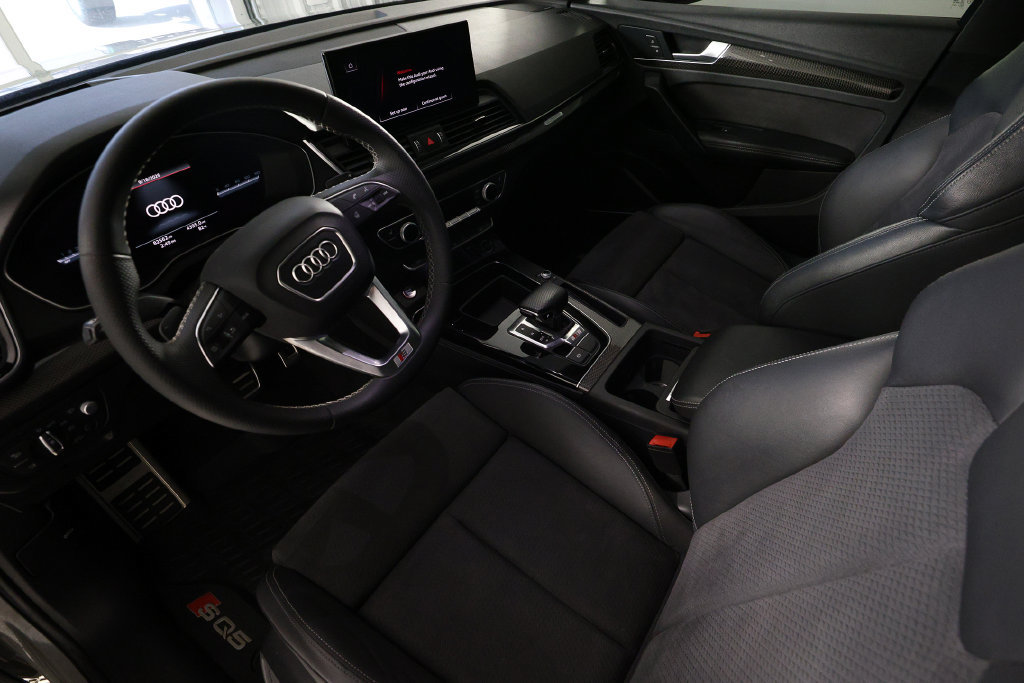Used 2022 Audi SQ5 Prestige w/ Prestige Package AWD/4WD image 16