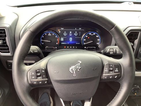Used 2024 Ford Bronco Sport Outer Banks w/ Tech Package AWD/4WD image 12
