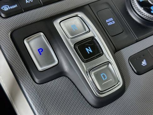 Certified 2024 Hyundai Palisade Limited AWD/4WD image 19