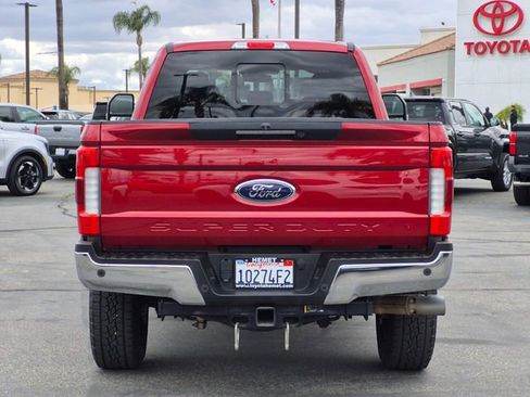Used 2017 Ford F250 Lariat w/ Lariat Ultimate Package AWD/4WD image 7