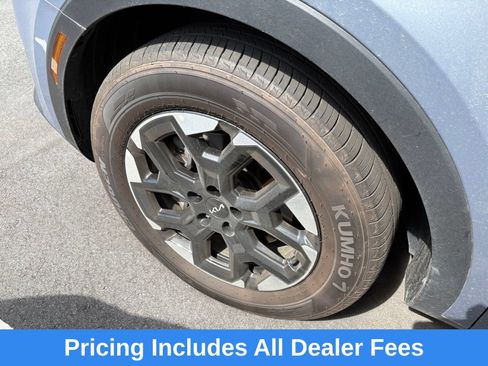 Used 2025 Kia Sorento S FWD image 10