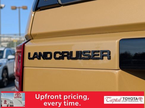 Used 2025 Toyota Land Cruiser w/ Premium Package AWD/4WD image 27