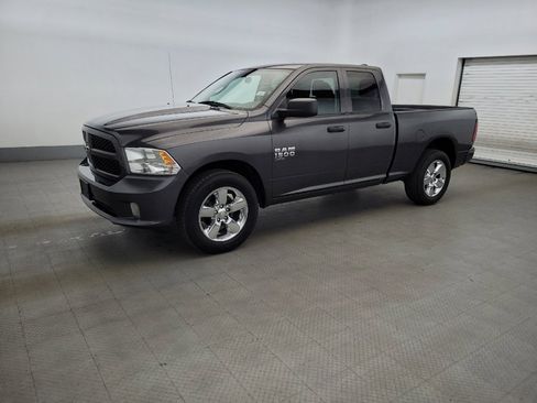 Used 2019 RAM 1500 Express w/ Express Value Package AWD/4WD image 2