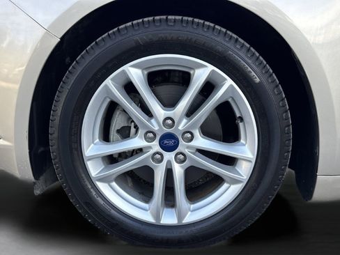 Used 2018 Ford Fusion S image 31