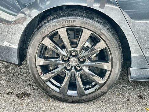 Used 2023 MAZDA MAZDA3 s image 14