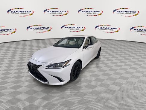 Used 2022 Lexus ES 250 w/ Premium Package AWD/4WD image 4