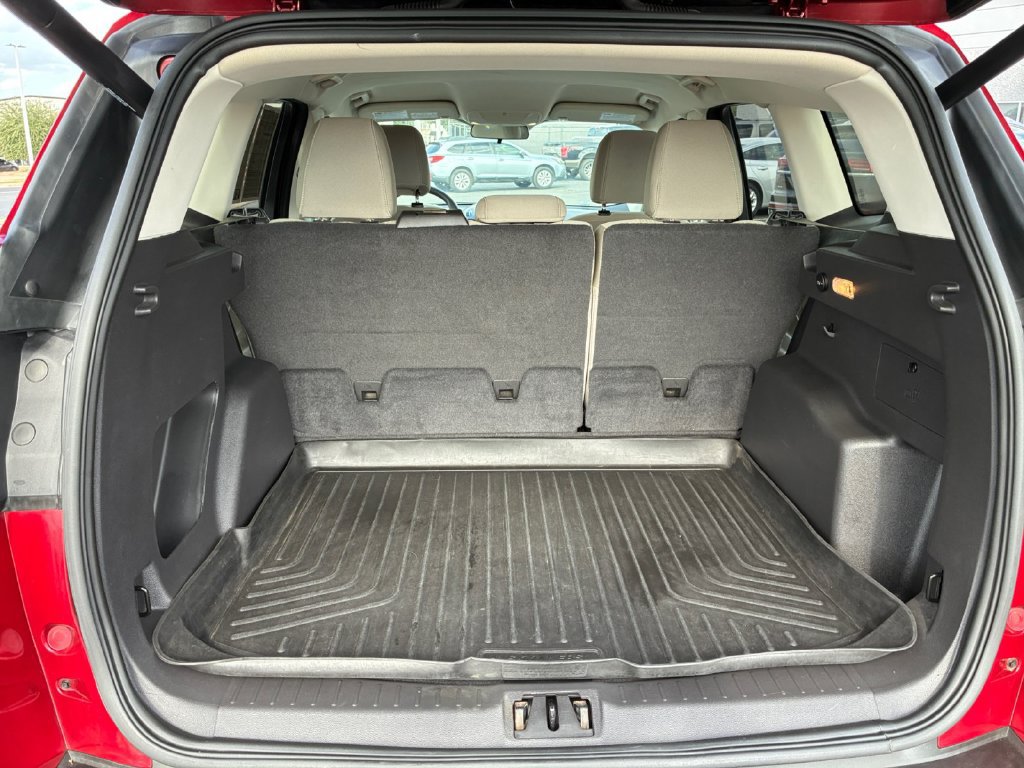 Used 2017 Ford Escape SE w/ Equipment Group 201A FWD image 23