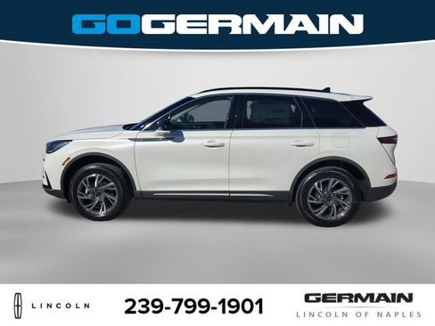 New 2026 Lincoln Corsair Premiere image 11