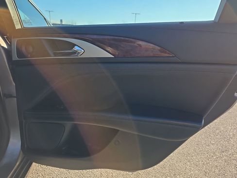 Used 2020 Lincoln MKZ Reserve image 33