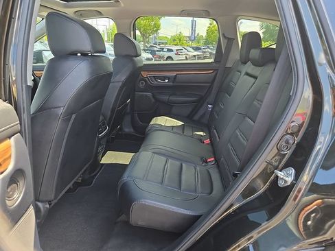 Used 2018 Honda CR-V Touring image 10