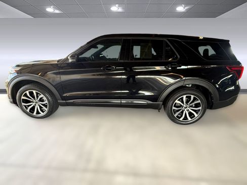 Used 2021 Ford Explorer ST w/ Equipment Group 401A image 2