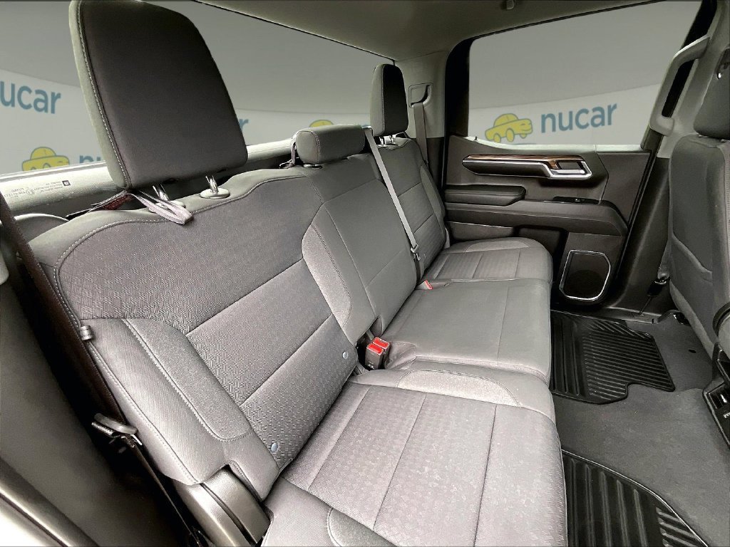 Used 2023 Chevrolet Silverado 1500 RST AWD/4WD image 15